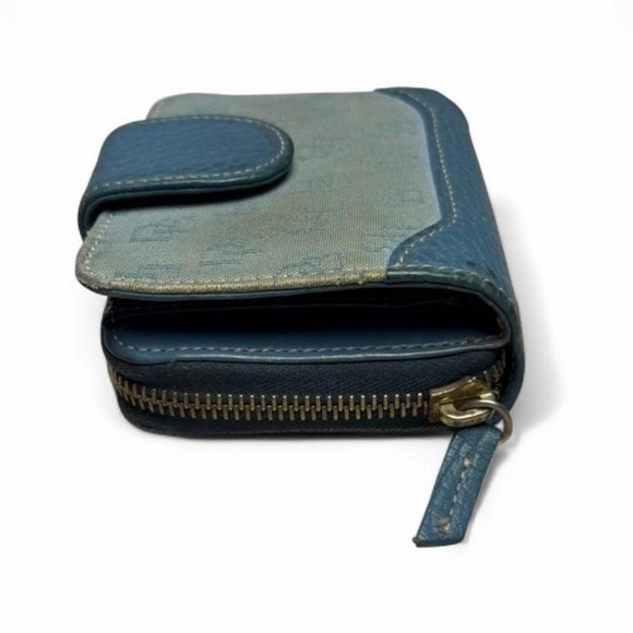 Dooney & Bourke Vintage 2000s Blue DB Monogram Canvas Leather Trifold Zip Wallet - Picture 3 of 8